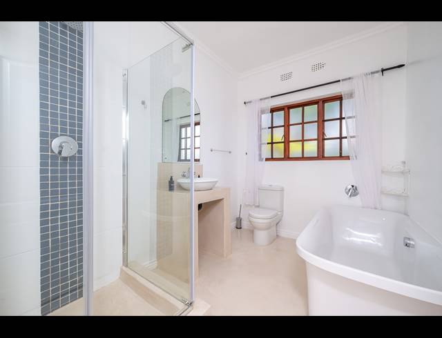 4 BEDROOM FREEHOLD FOR SALE IN ROBINDALE